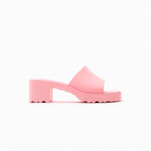 Zara Barbie rubberized lug sole sandals - Picture 3 of 16